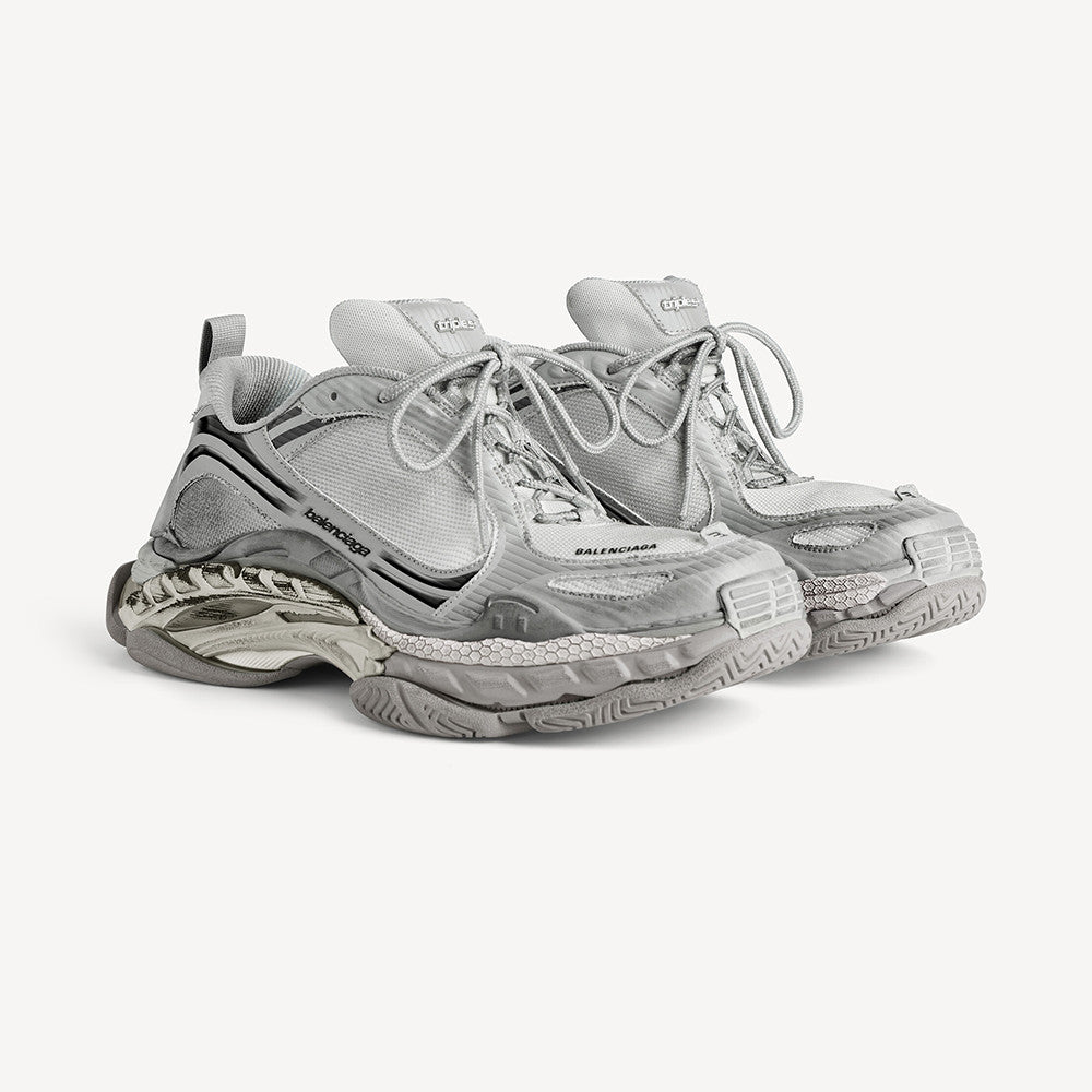 Balenciaga Triple S.2 Gradient Sneaker #379181