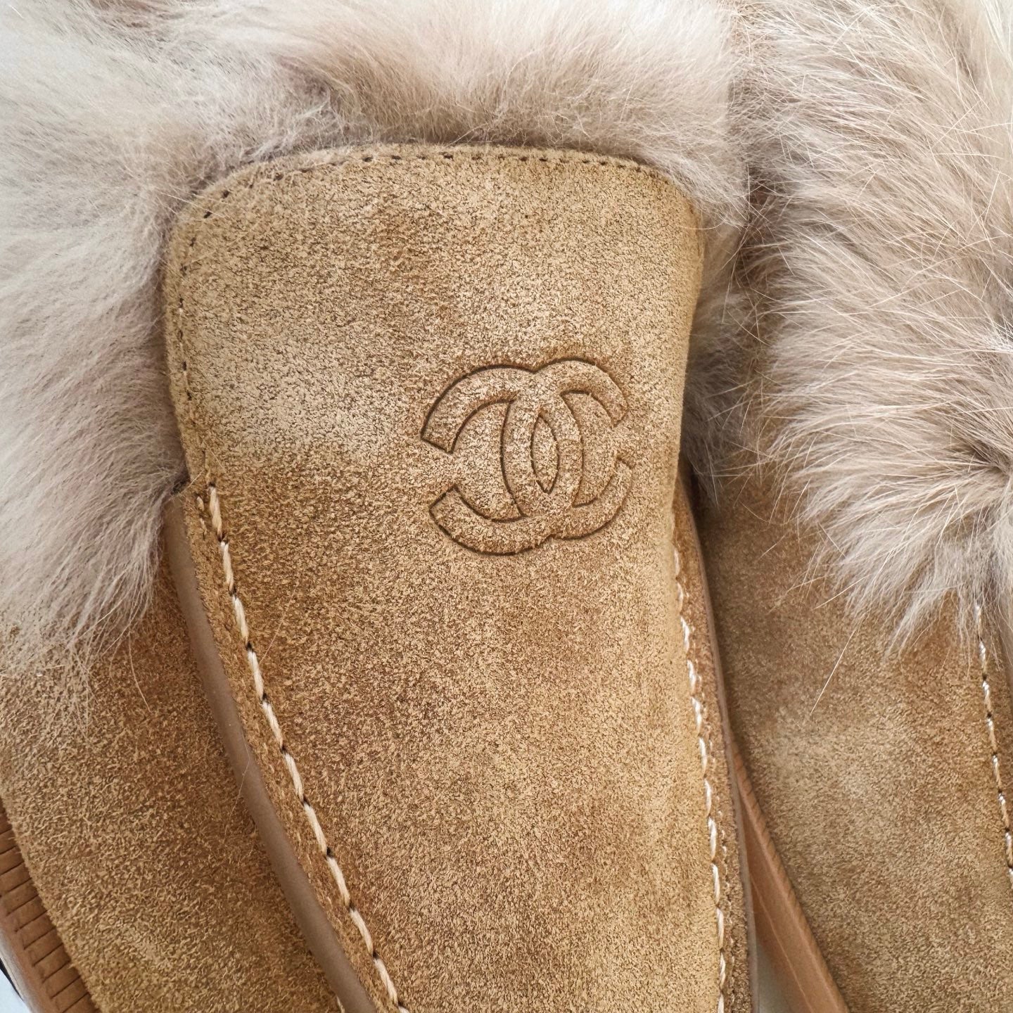 Chanel Women's Flat Loafers Suede Glossy Pleated Lambskin And Double-Sided Shearling Lambskin #333067