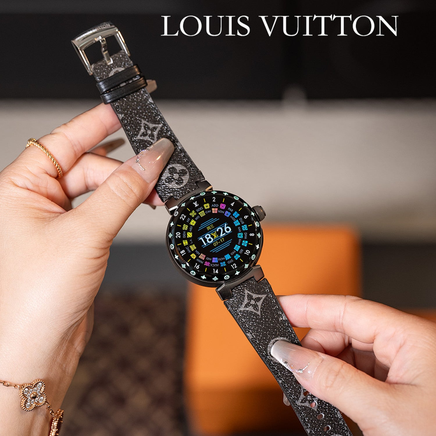 Louis Vuitton Tambour Horizon Light Up Connected Watch Men's Women's Fashion Accessories Diameter 44mm1.2 Inch Round Amoled Full Touch Screen Resolution 390*390 Sensor Actuator Life Waterproof Smart Watch #81447