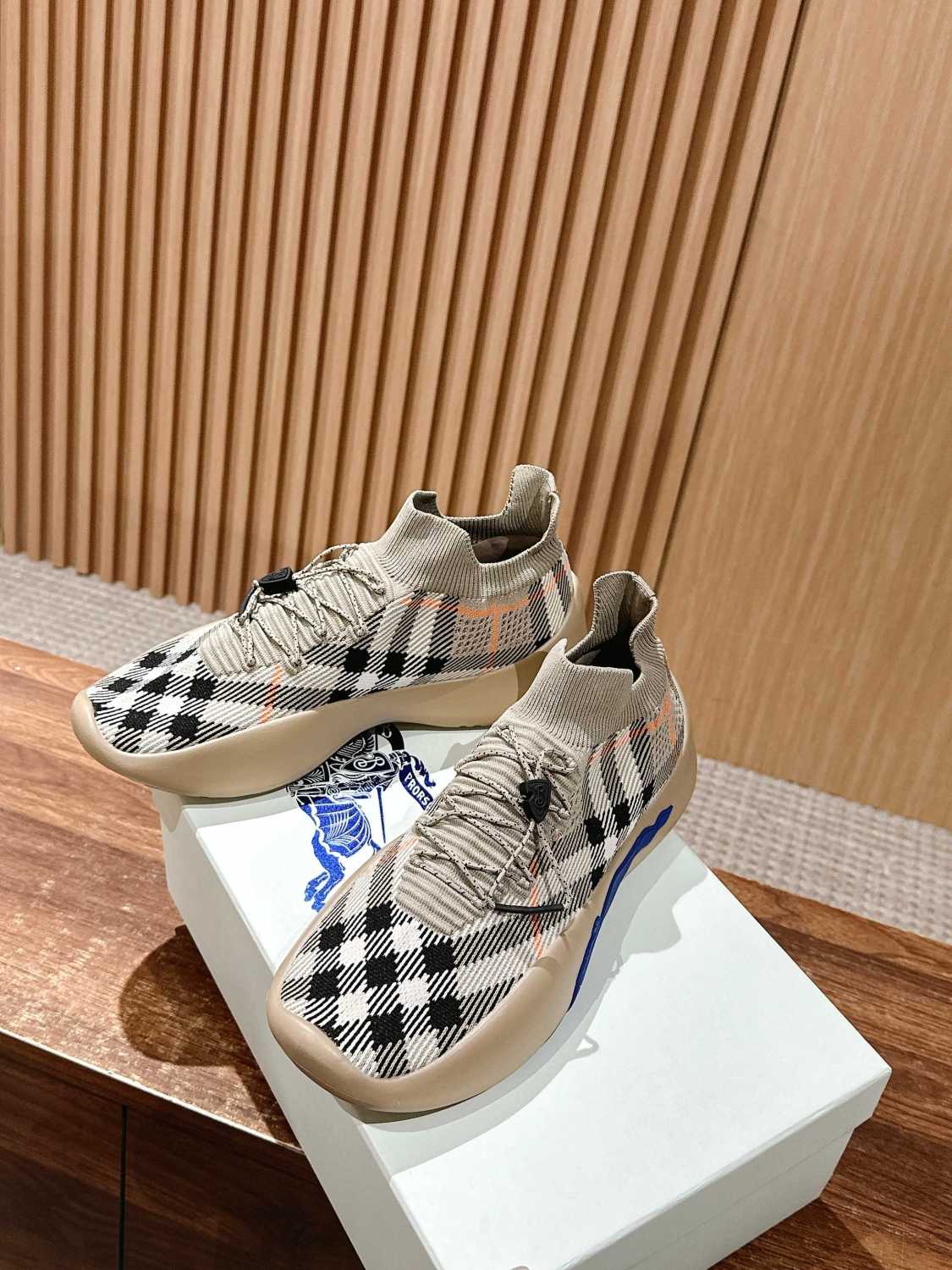 Burberry Neptune Men's Plaid Knit Low-Top Lace-Up Thick-Sole Sneakers Shoes #77226
