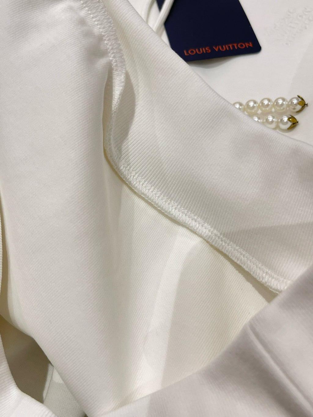 Louis Vuitton Men's Spring and Autumn White Logo Letter Embroidery Long Sleeve Hooded Sweatshirt Pullover #98836