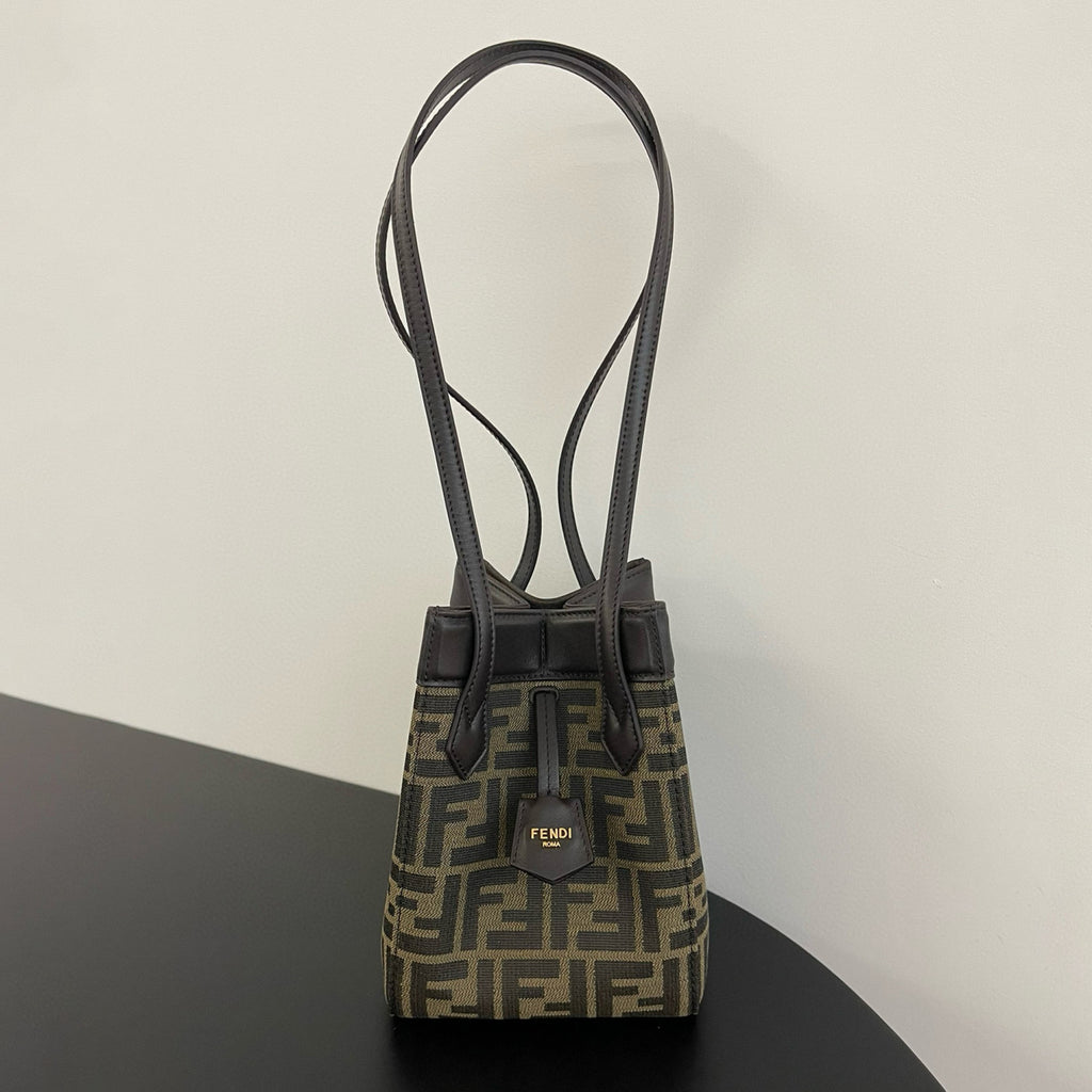 Fendi Origami Medium Handbag Brown FF Jacquard Fabric Handbag Women's Luxury Trend Clutch Temperament Fashion Bag Bags 8BS083AFPMF1GL7  #81635