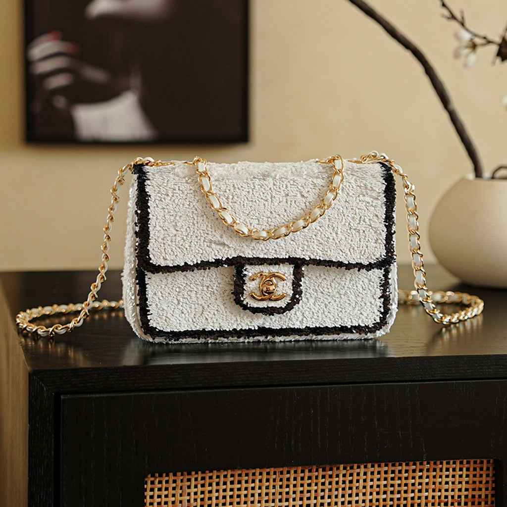 Chanel Autumn/winter Clutch Bag With Sequins And Gold Metal Accents Black And White Women's Crossbody Chain Bag Stylish Casual Elegant Bags  #82241A