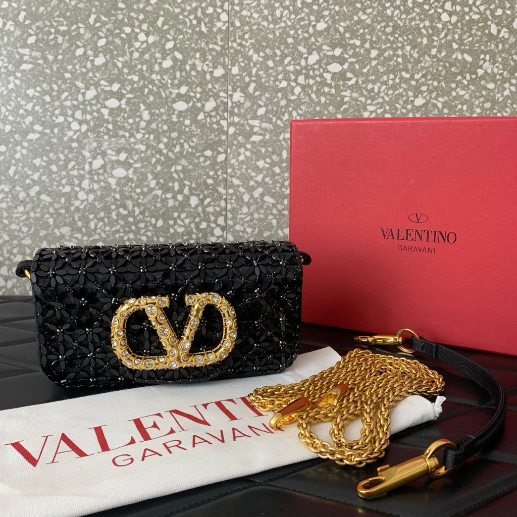 Valentino Imitation Crystal Decoration V Logo Signature Handbag #333601