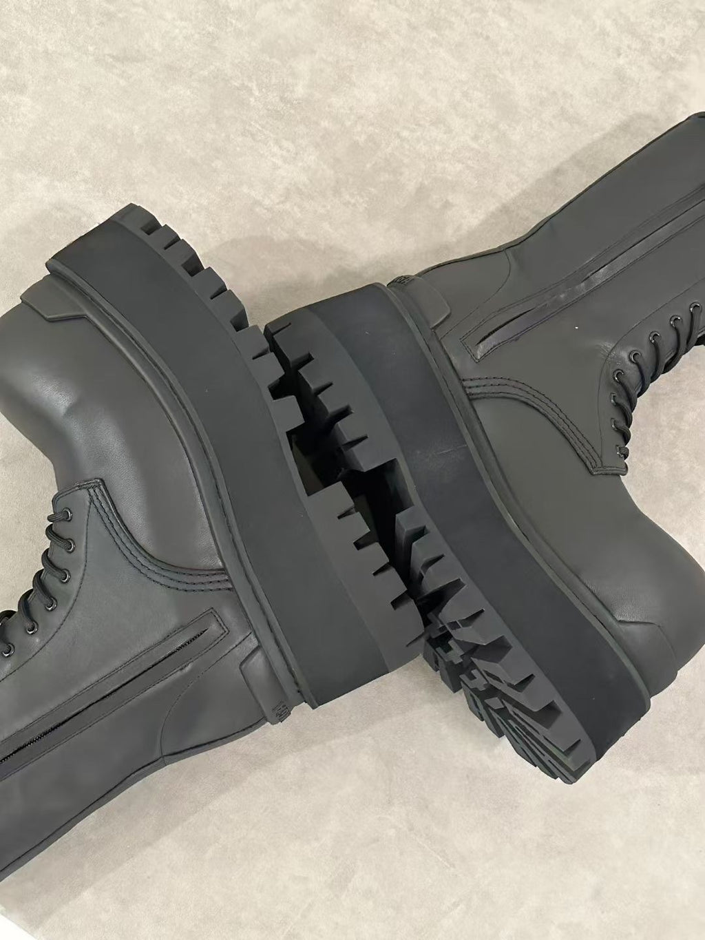 Balenciaga Men's And Women's Fall/winter Fashion Casual Round Toe Sleeveless Zipper Lace Up Thick Sole Martin Boots Short Boots Shoes #79318