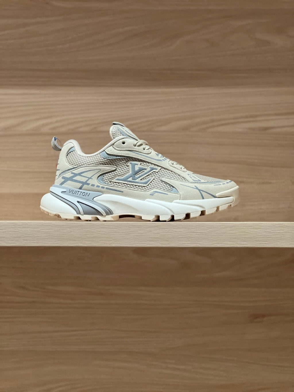 LOUIS VUITTON LV Tatic Runner Sneaker #386159