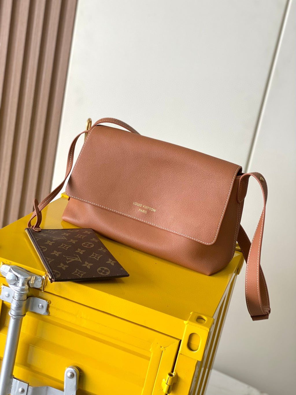 Louis Vuitton LOW KEY MESSENGER Men's Solid Color Letter Printed Flap Cowhide Underarm Bag Shoulder Bags #76286