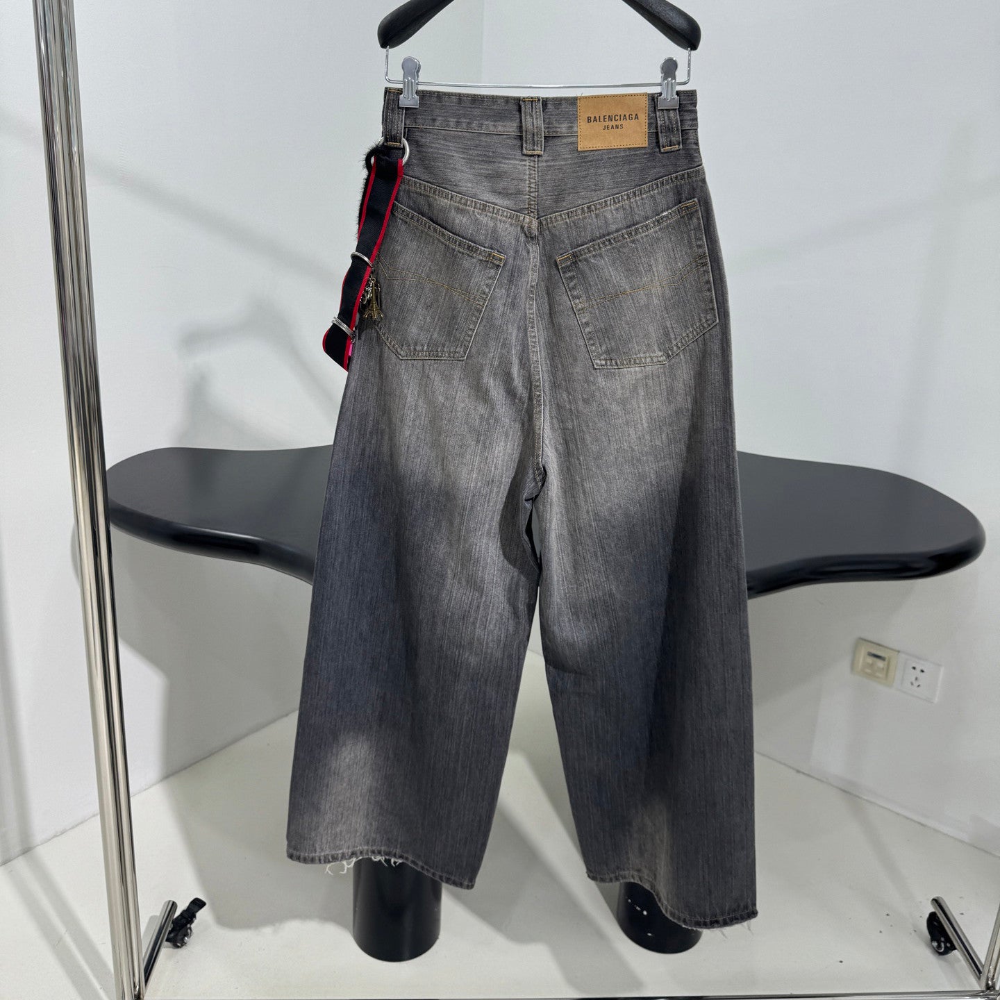 Balenciaga Men's And Women's Spring/fall Fashion Casual Washed Distressed Wide Leg Oversized Jeans Pants #79199