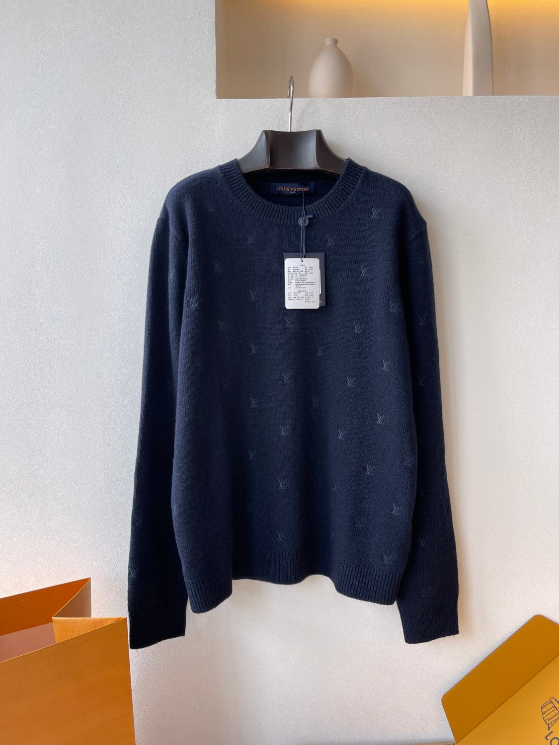 Louis Vuitton Men's Spring and Autumn Solid Color Embroidery Logo Printed Crew Neck Knit Wool Sweater #73953