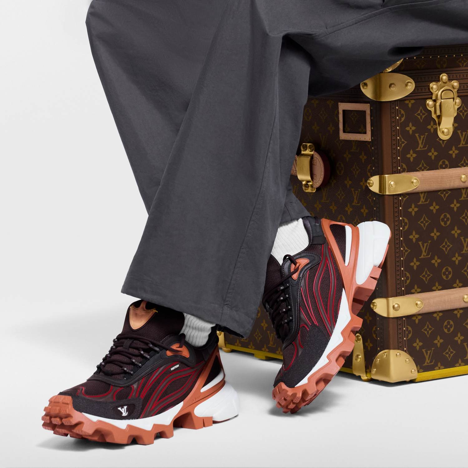 LOUIS VUITTON LV Summit Sneaker Shoes #378730