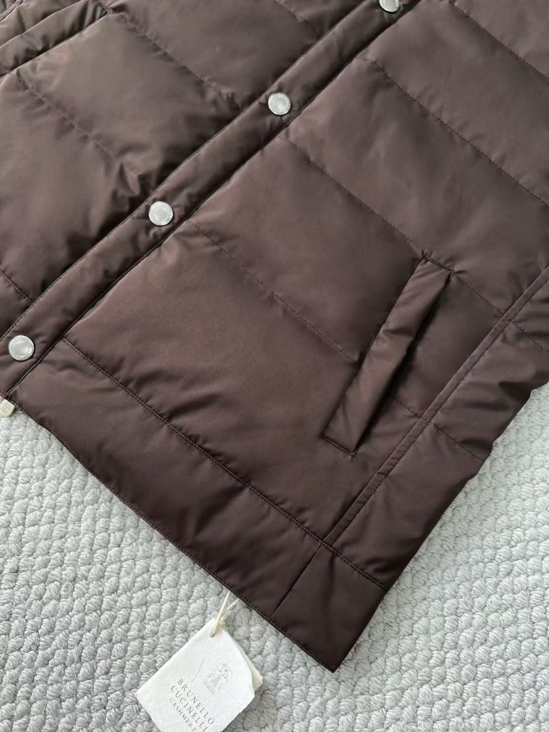 Brunello Cucinelli Men's Fall/Winter High-Street Color-Blocked Single-Breasted Solid Sleeveless Hooded Down Vest Ngvp #2321
