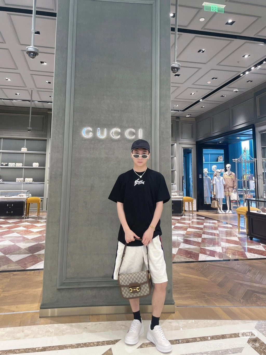 Gucci Men's Spring And Summer All Black Letters Printed Knitted Cotton T-shirt Retro Fashion Loose Short-sleeved T-shirt #71485