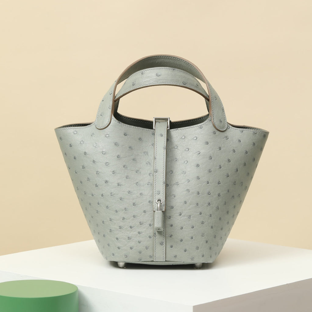 Hermes Picotin Lock CL18 Silver Buckle Ostrich Leather 80 Pearl Gray Cabbage Basket Bucket Bag Tote Women's Elegant Banquet Bags Ngvp #2431