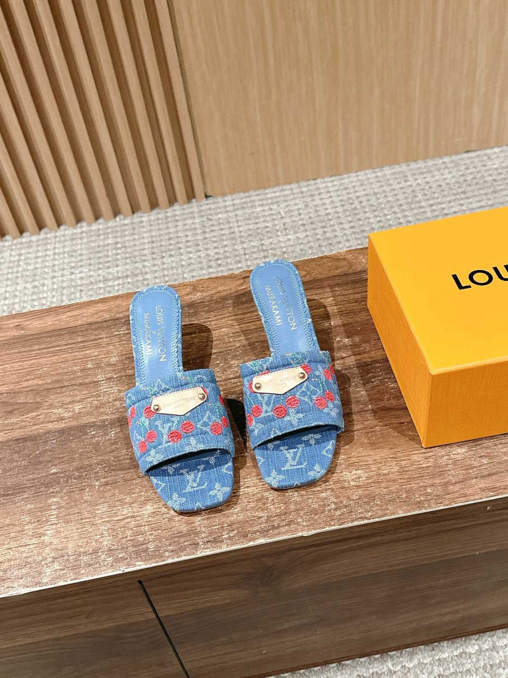 Louis Vuitton  x TM Lily Series Summer Logo Embroidery Solid Color Cool Slippers With Exposed Toes And A Unique Heel Height Of 5.5cm Casual Shoes #81735
