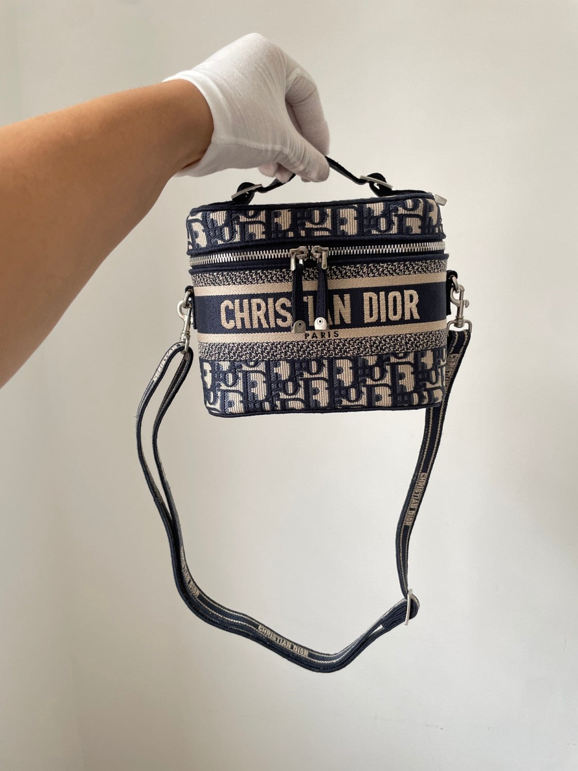 Dior Travel Vanity Makeup Bag Blue Monogram Canvas Embroidered Crossbody Bag A Vintage Elegant Clutch Bags #195915