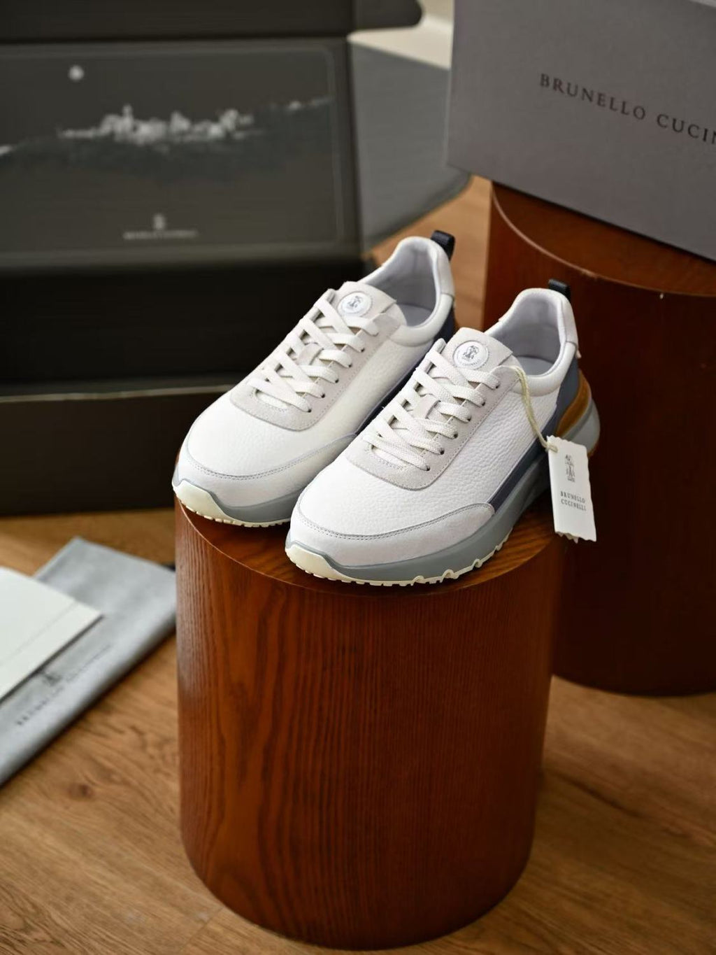Brunello Cucinelli Men's Leather Sneakers #387382