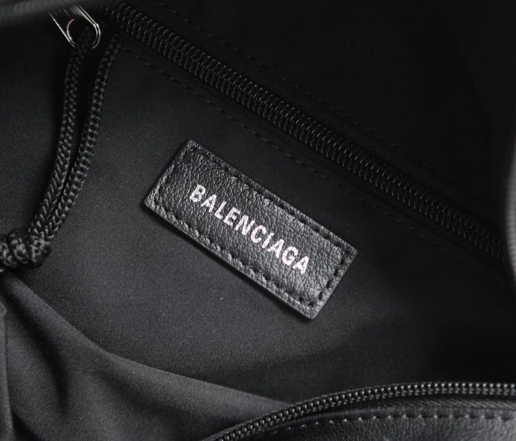 Balenciaga Explorer Men's Letter Print Zipper Closure Black Grained Cowhide Leather Single Shoulder Crossbody Belt Bag Bags #77711