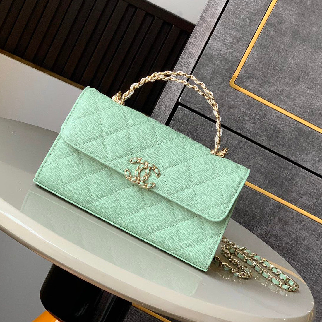 Chanel Women's Solid Color Diamond Pattern Chain Shoulder Strap Grain Embossed Leather Flap Bag Single Shoulder Handbag Crossbody Bags #77513
