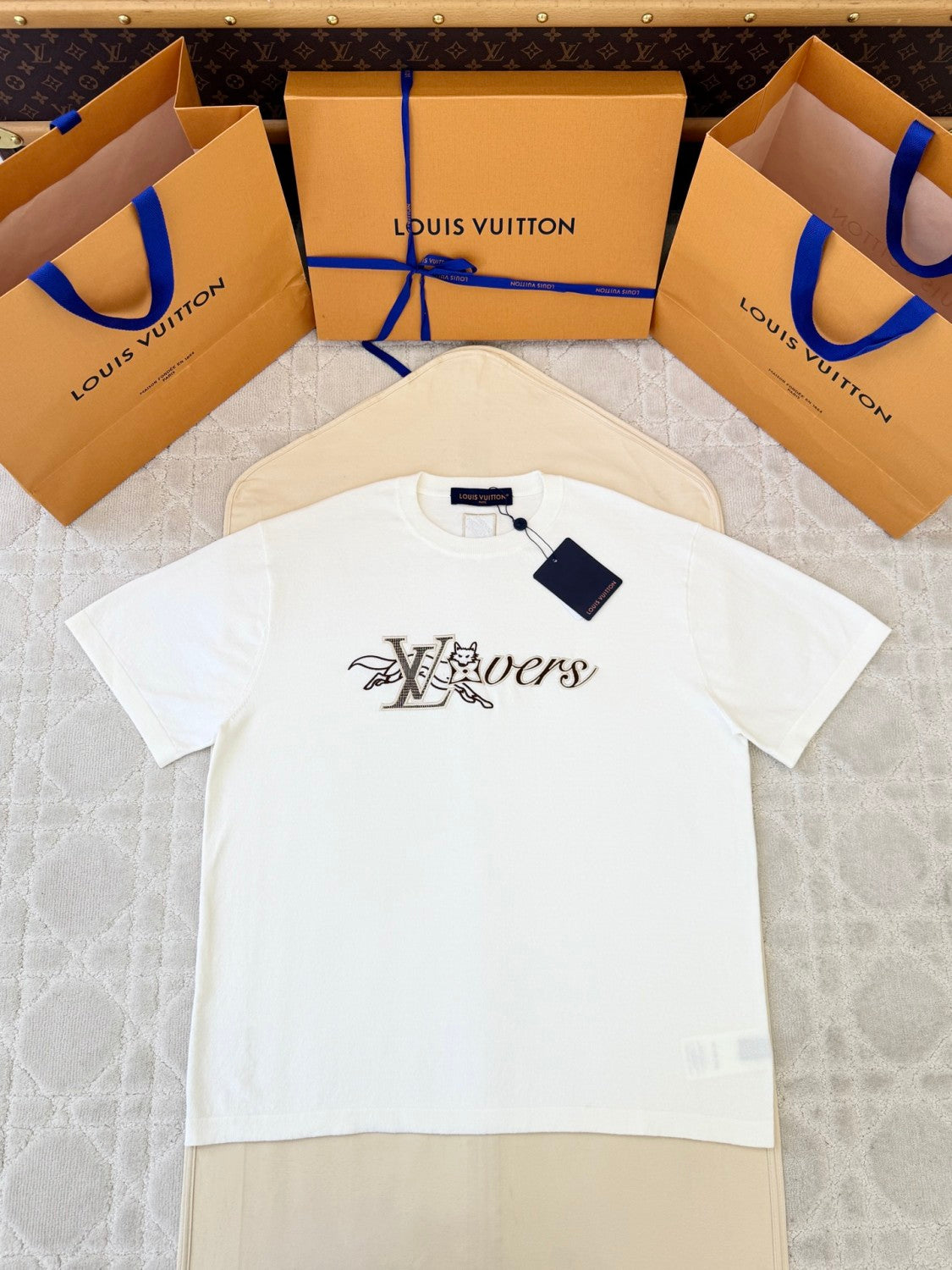 Louis Vuitton Short-Sleeved Crewneck #336976