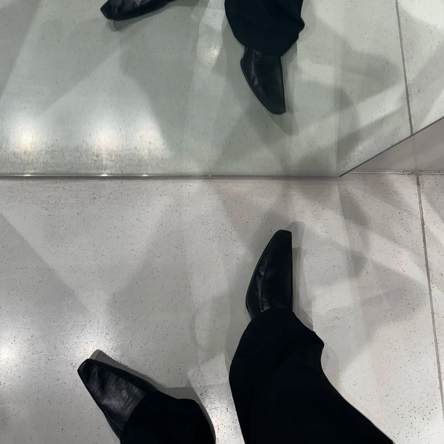 Balenciaga Men's Spring Summer Square Pointed Toe Cow Leather Shoes Horseshoe Heel High Street Trend Warped Toe Loafers Ngvp #1591