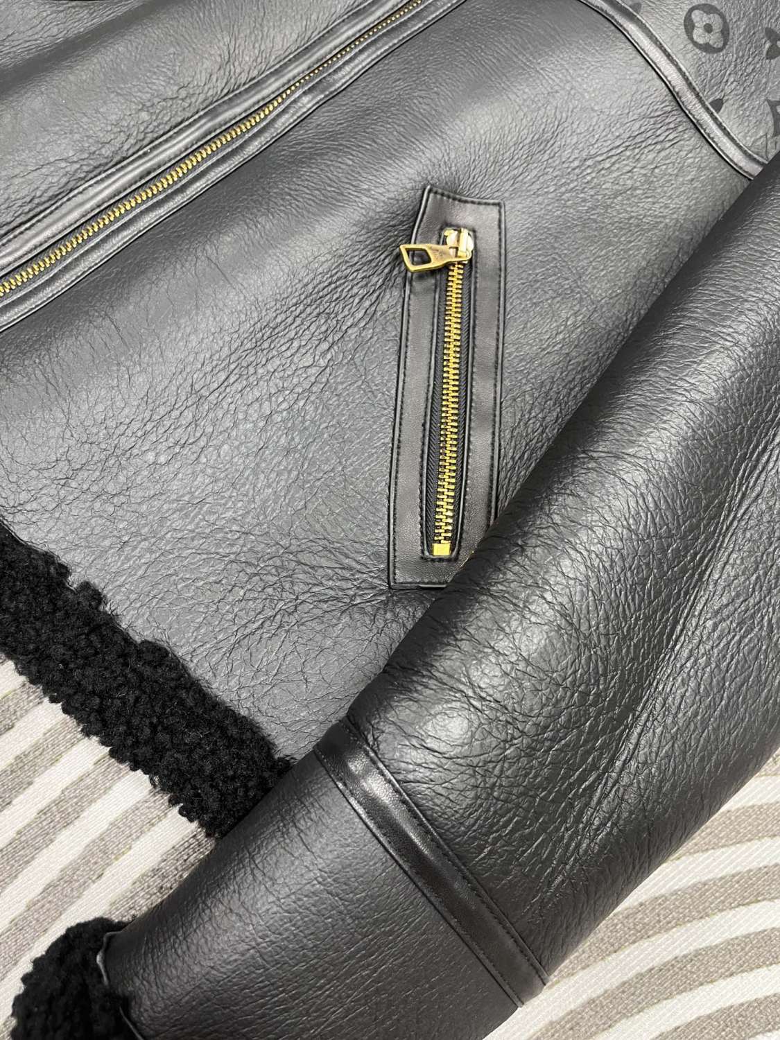 Louis Vuitton Men's Fall/Winter Black Logo Print Embossed Leather Long Sleeve Zipper Jacket #73254