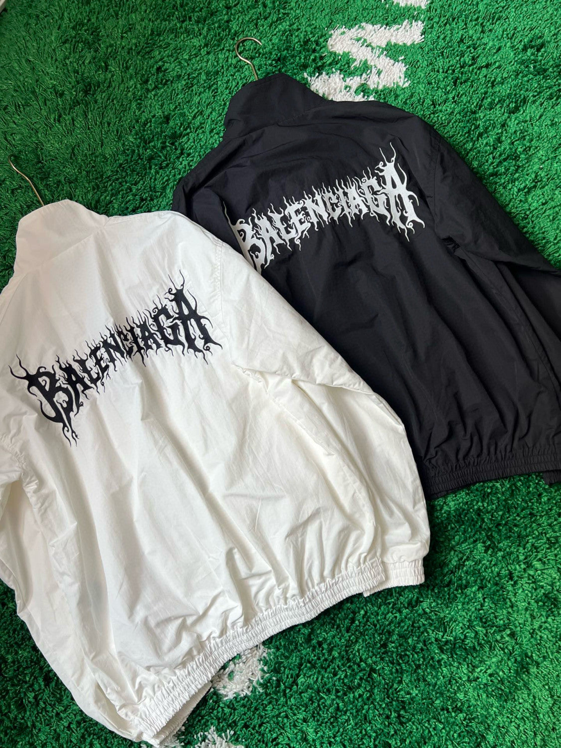 Balenciaga Men's And Women's Spring And Autumn Models Flame Letters Printing Solid Color High Collar Zipper Long Sleeve Jacket #98574