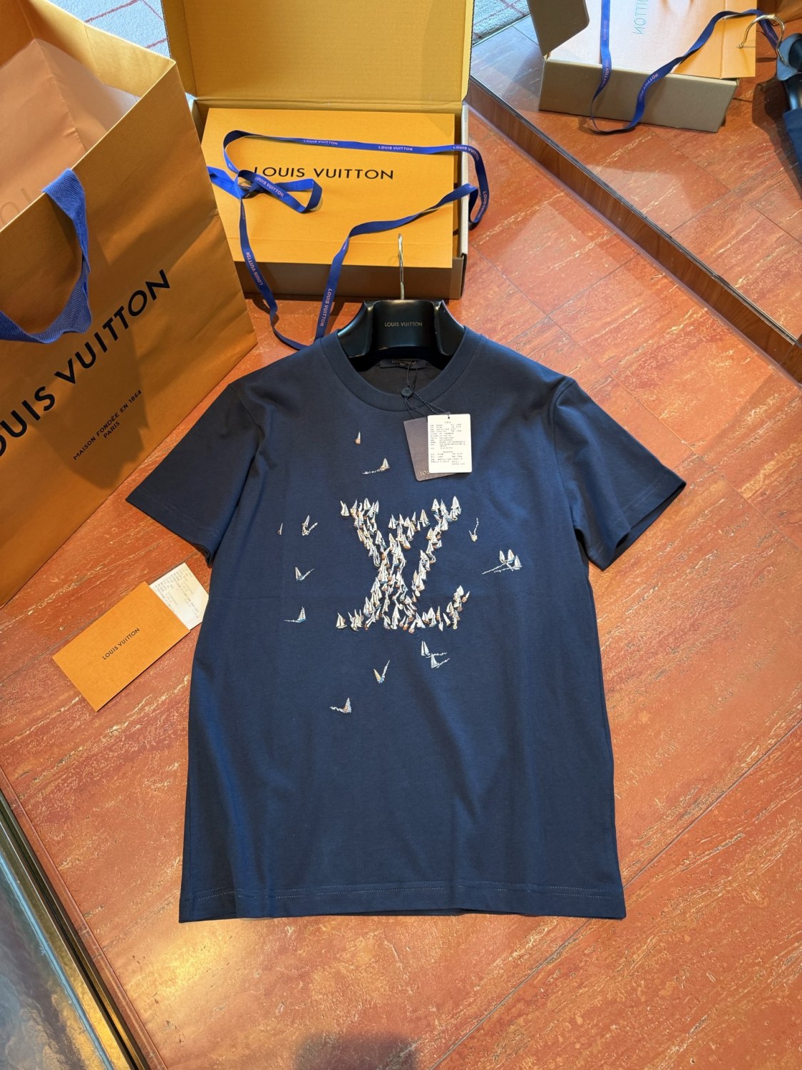 Louis Vuitton Men's Summer Embroidery Printed Round Neck Cotton Short Sleeve T-Shirt #76717