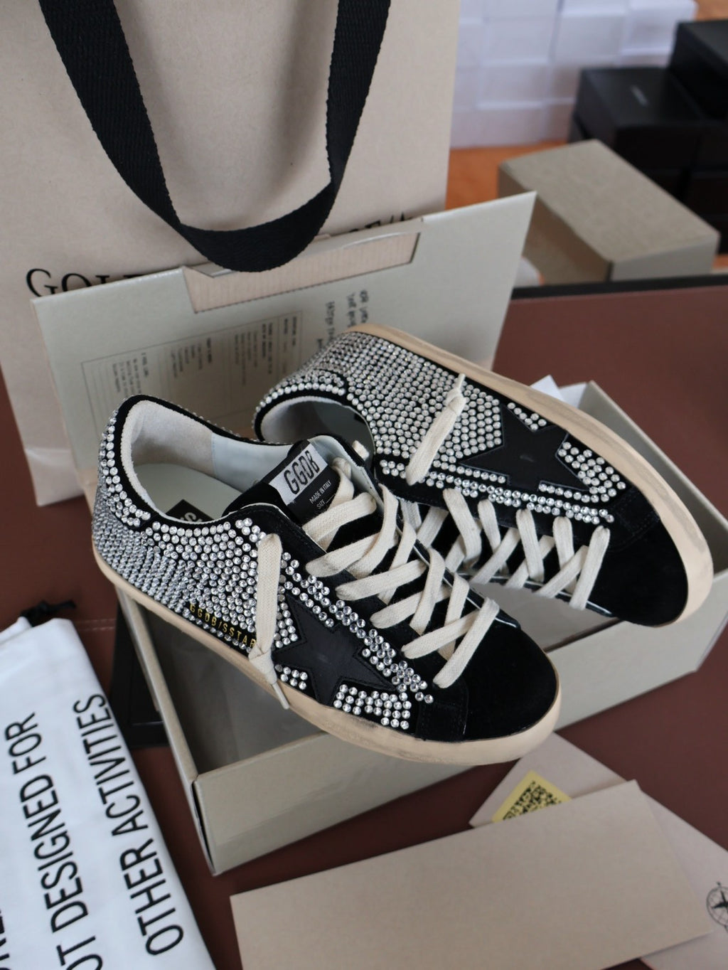 Golden Goose Men's and Women's Spring/Summer Fashion Casual Round Toe Lace Up Leather Low Top Sneakers  #78641