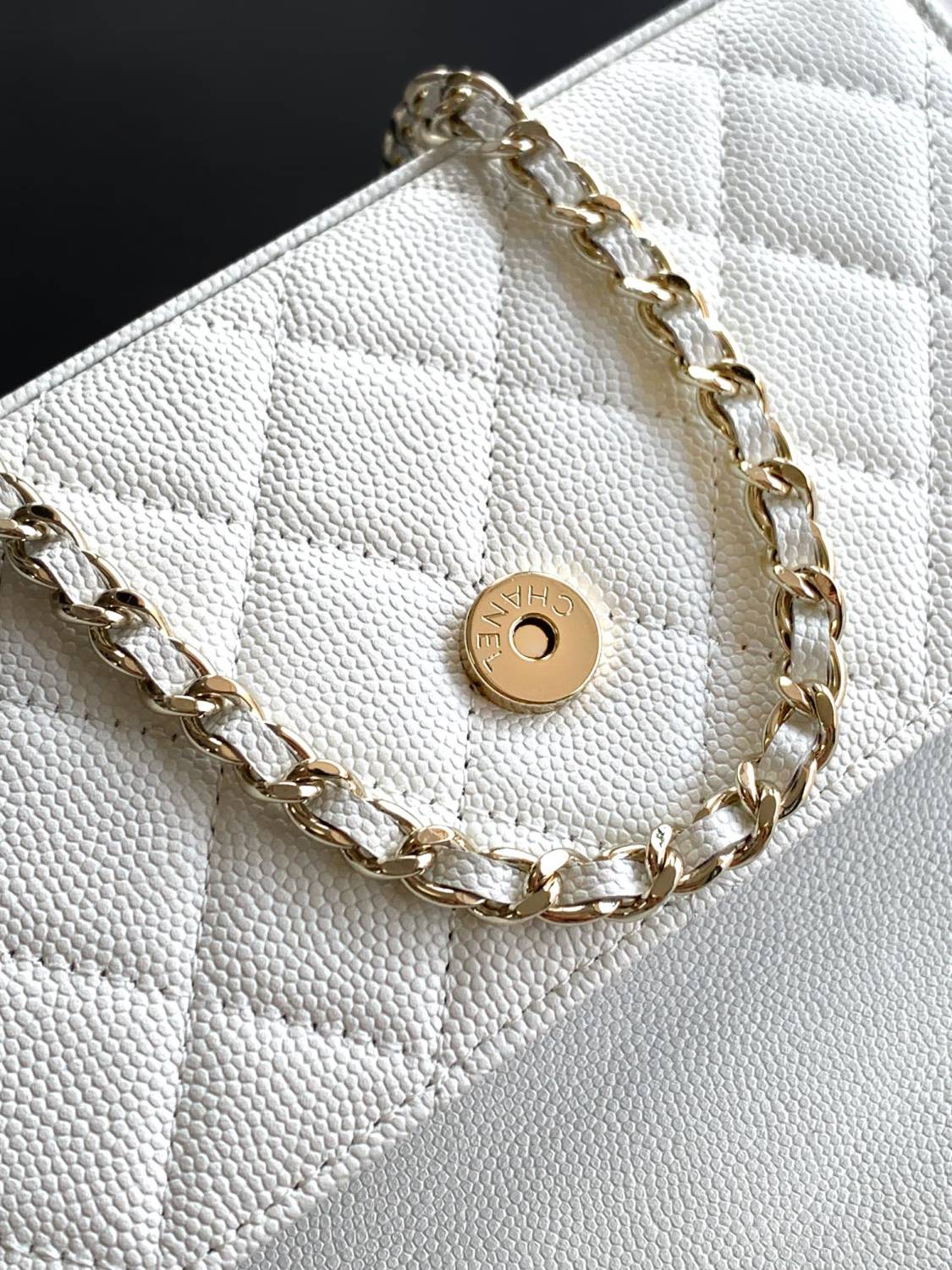 Chanel Women's Solid Color Diamond Pattern Chain Shoulder Strap Grain Embossed Leather Flap Bag Single Shoulder Handbag Crossbody Bags #77513