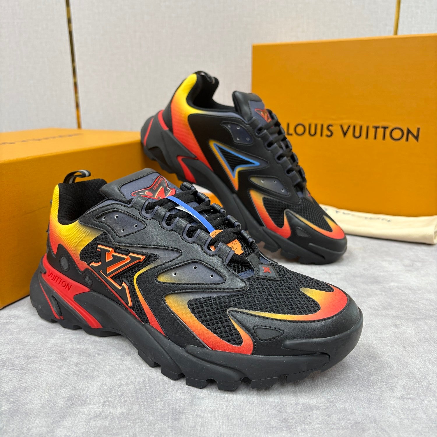 Louis Vuitton LV RUNNER TATIC Men's And Women's Spring/summer Casual Round Toe Lace Up Floral Logo Low Top Casual Sneakers Shoes #78323