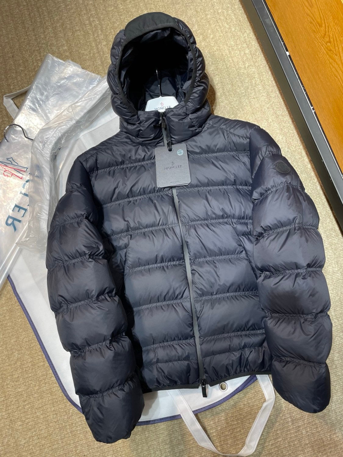 Moncler Gardy Men's Fall/Winter Casual Fashion Solid Color Hooded Zipper Short Length Long Sleeve Down Jacket #79332