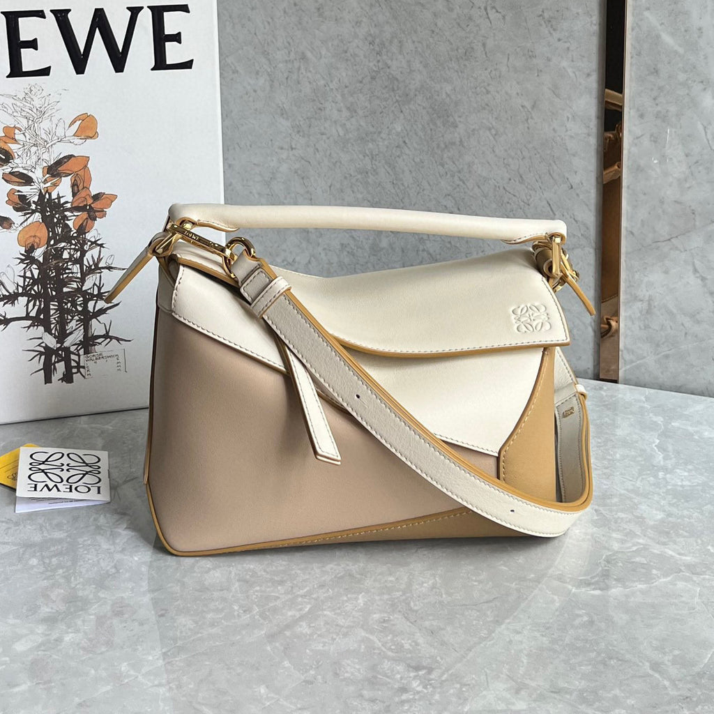 Loewe Women's Fashion Classic Solid-Color Grained Cowhide Small Shoulder Bag Handbag Crossbody Bag Bags #78824