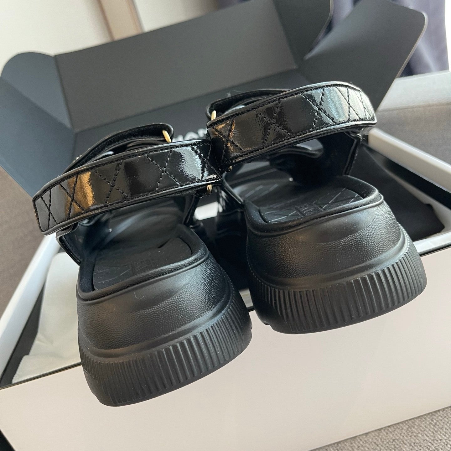 Chanel Sandals Shiny Calfskin Black White #376185