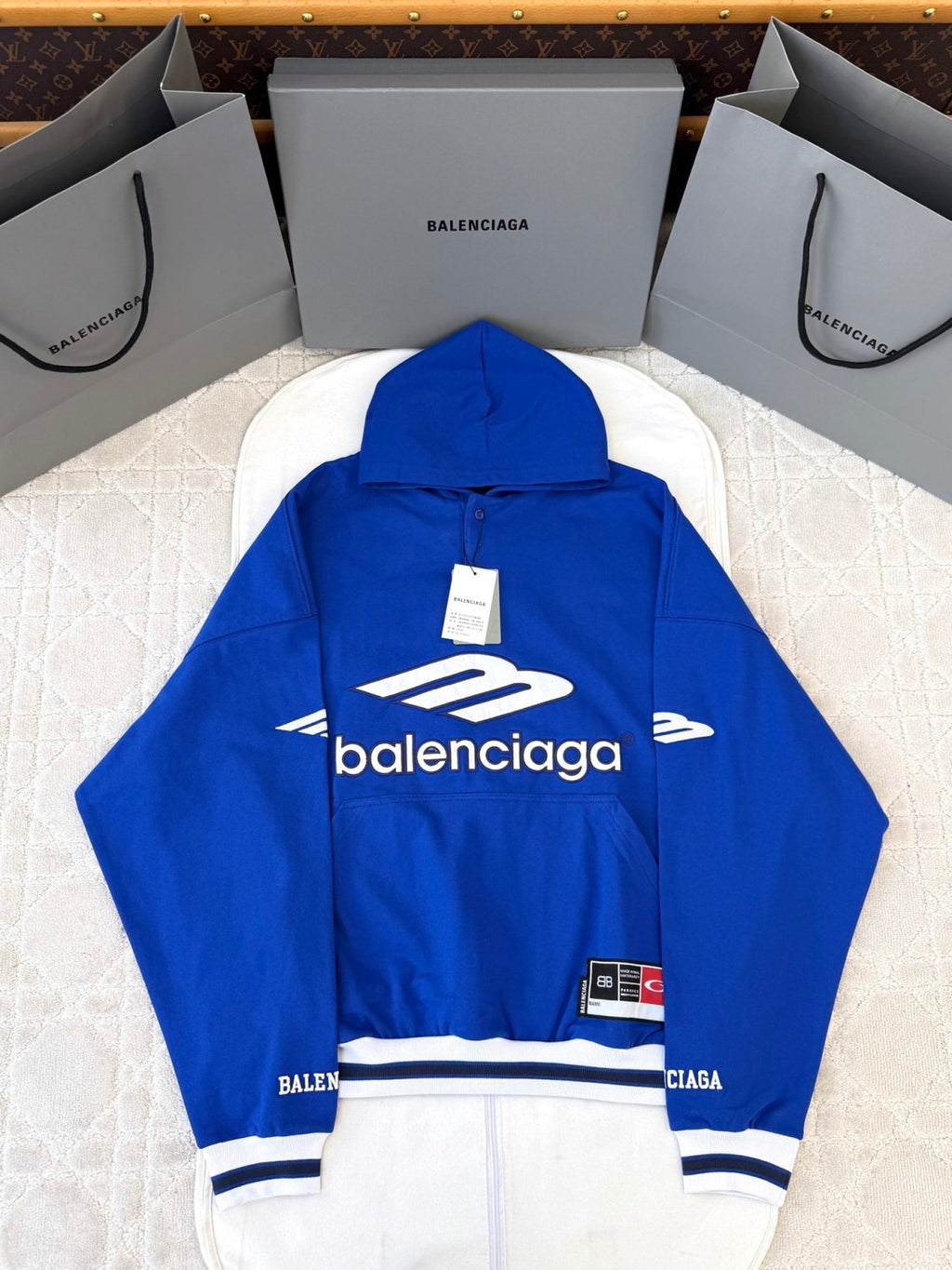 Balenciaga 3b Football Polo Hoodie #377629