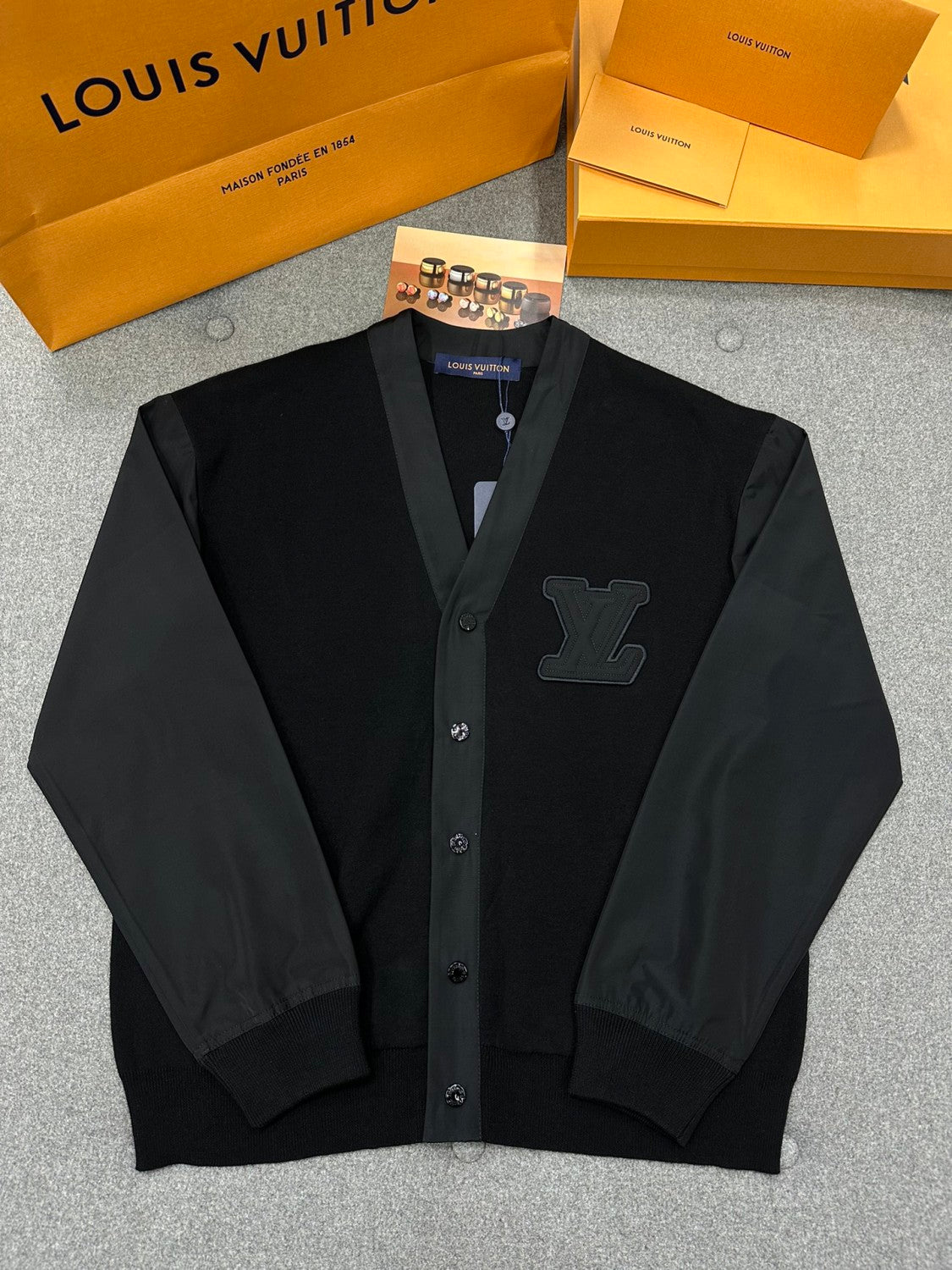 Louis Vuitton Preppy Wool Cardigan Blouson #264589