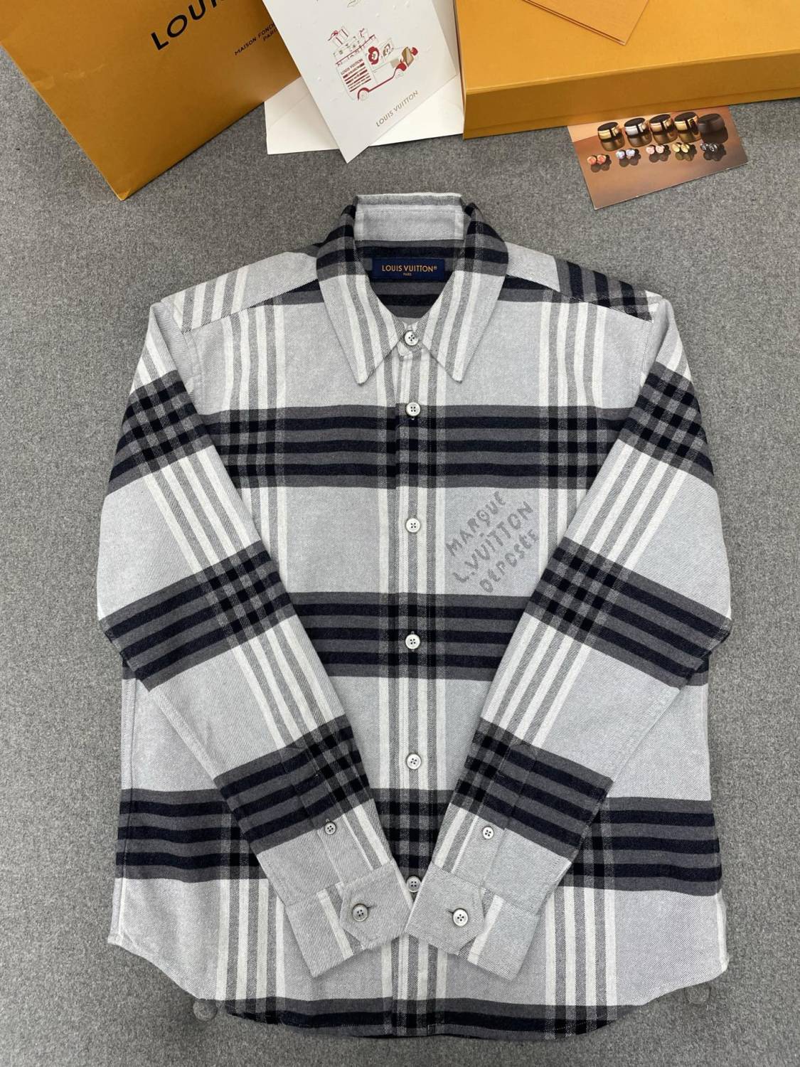 Louis Vuitton Men's Spring And Autumn Black And White Striped Flannel Single Breasted Long Sleeved Shirt #76949