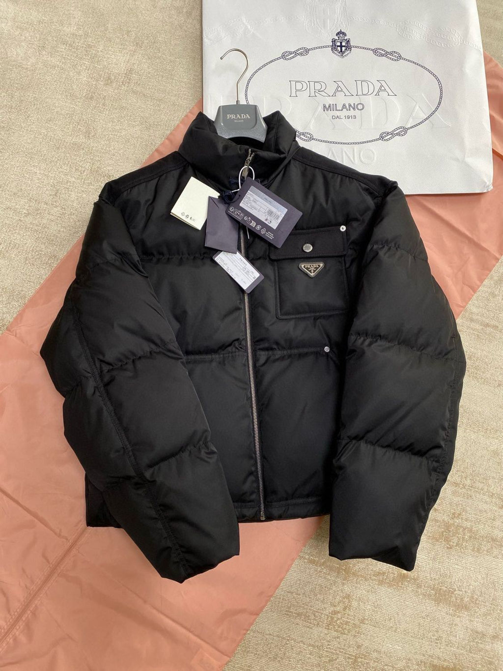 Prada Men's Autumn and Winter Solid Color Standing Collar Fit Zipper Long Sleeve Nylon Puffer Down Jacket #73889