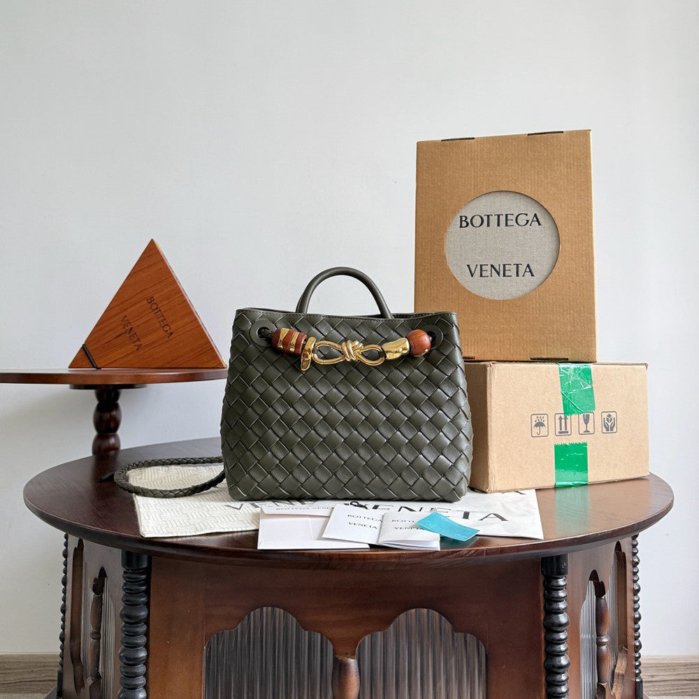 Bottega Veneta Andiamo Woven Design Leather Single Room Tote Women's Brown #332699