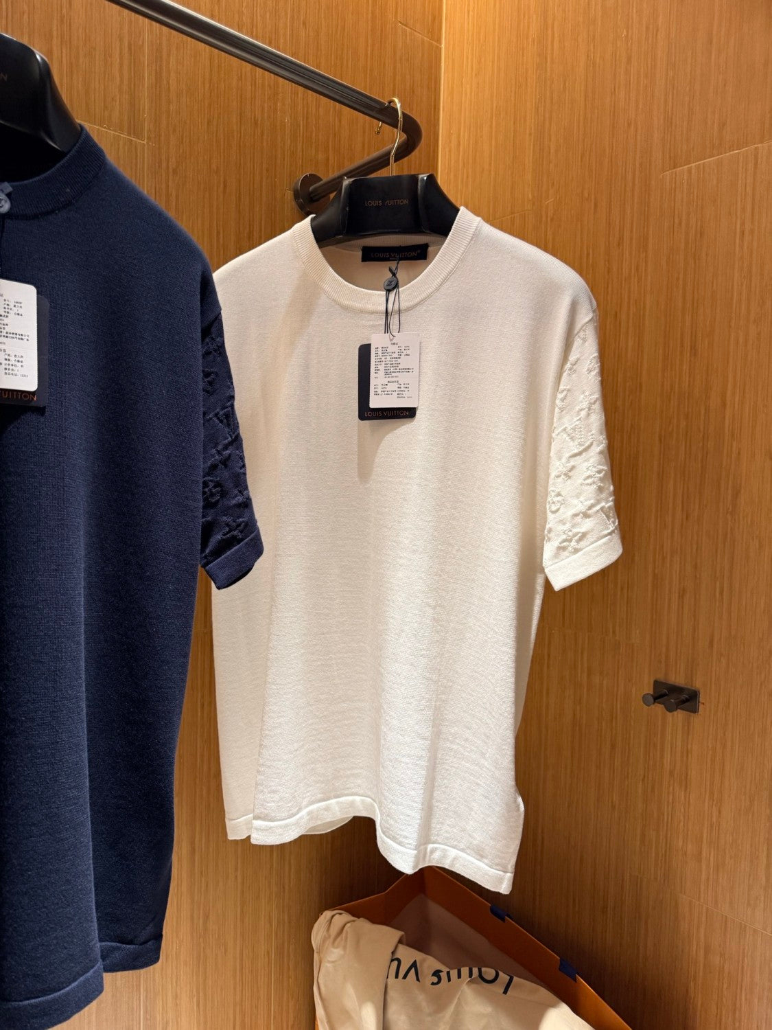 Louis Vuitton Men's Summer Solid Color Letter Printed Sleeve Cotton Round Neck Short Sleeve T-Shirt #76252
