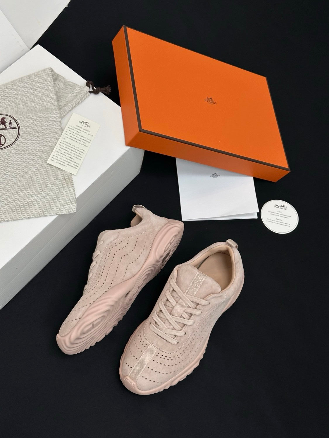 Hermès Neon sneaker #388692