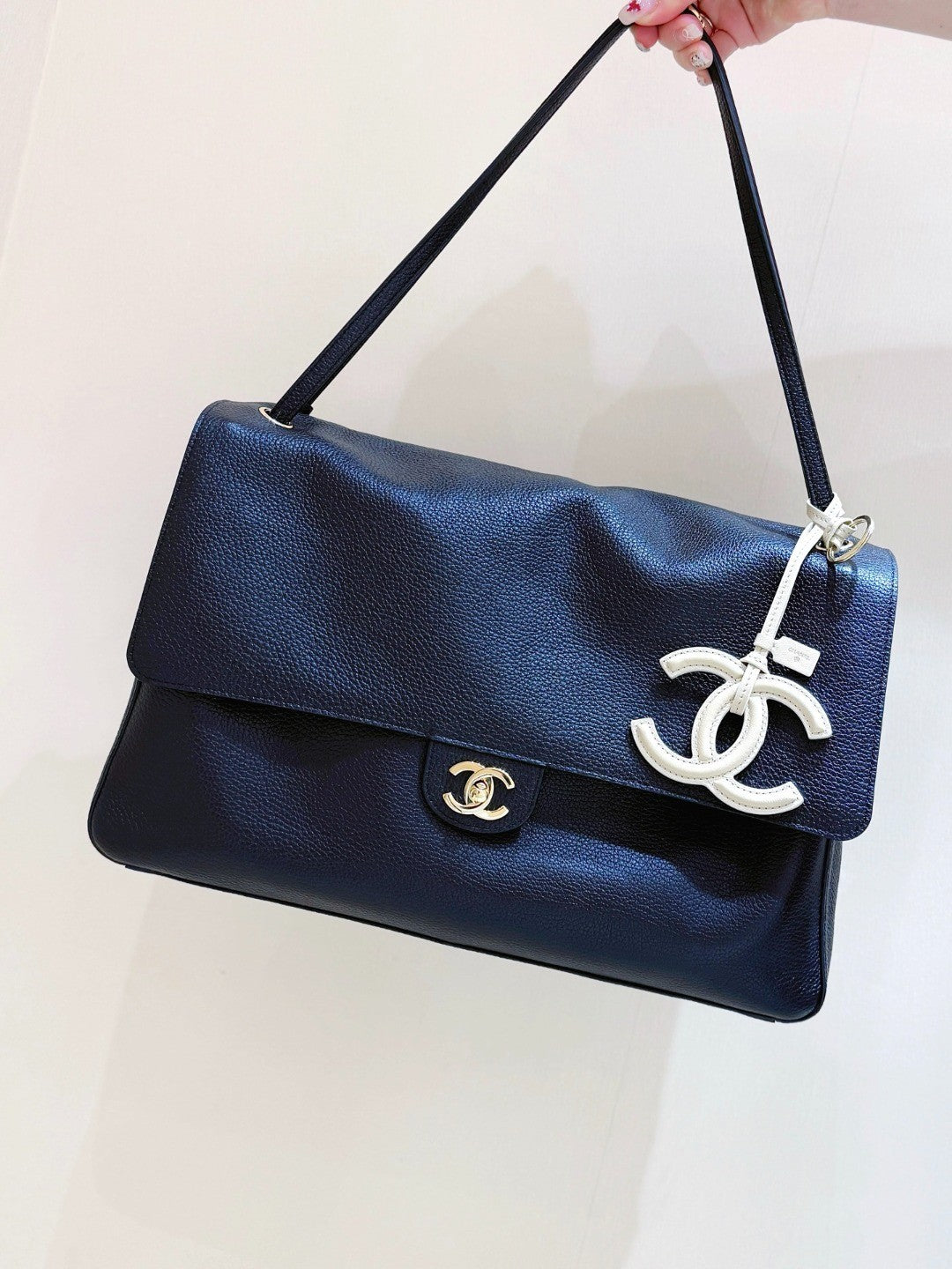 Chanel Cf Tote Bag Extra-large Mix Brown Exclusive Conceria Gaiera Giovanni Genuine Leather With Alligator-patterned Mix Silver Buckles—a Stylish Elegant Large Bag In Brown-red AS6231-B24008-U8391 #195640