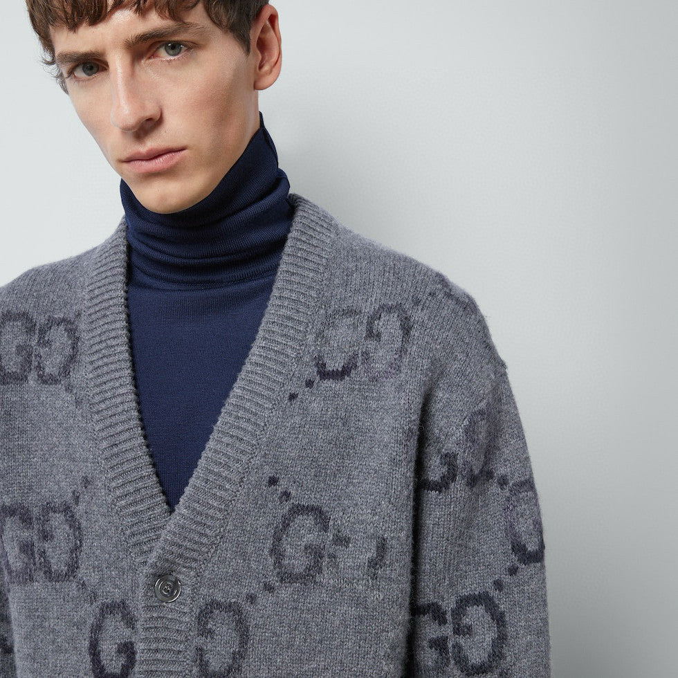 Gucci Men's Spring and Autumn Grey Pattern Appliquéd Single Breasted V-neck long Sleeved Knit Wool Cardigan With GG Intarsia #97794