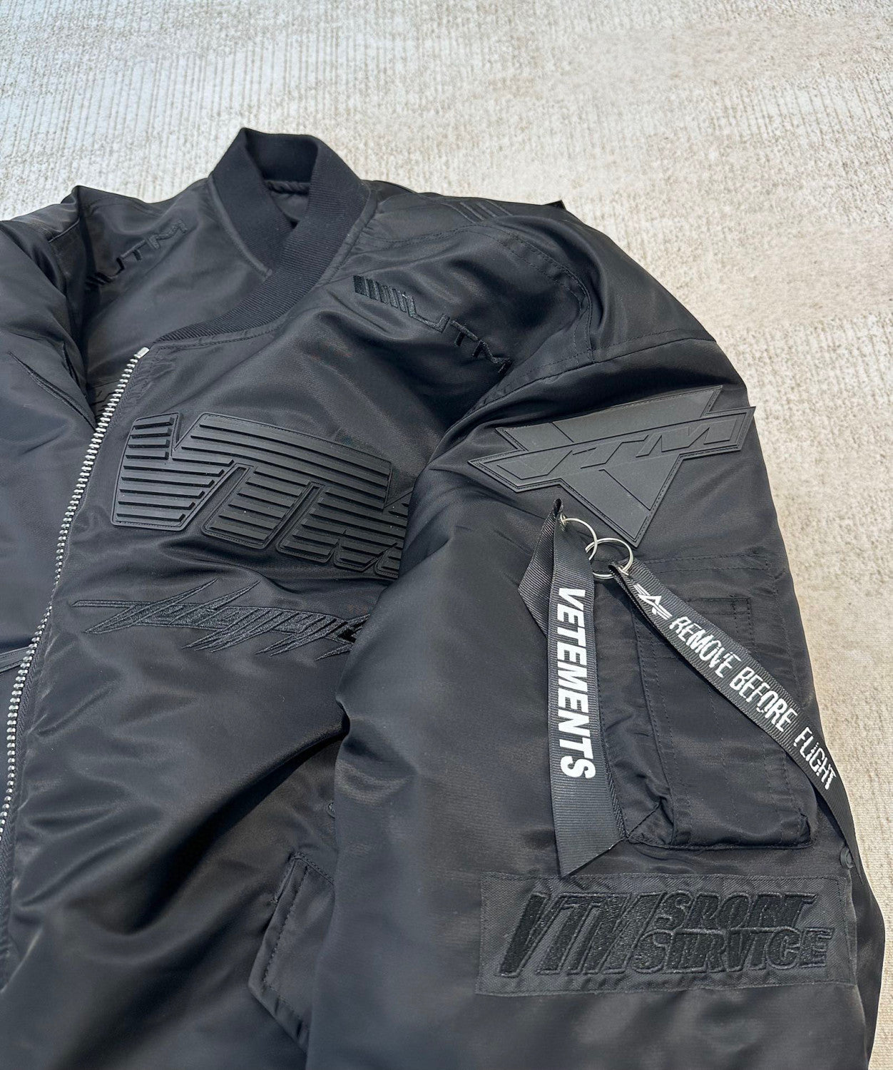 Vetements Embossed Letter Zip Sports Jacket #96689