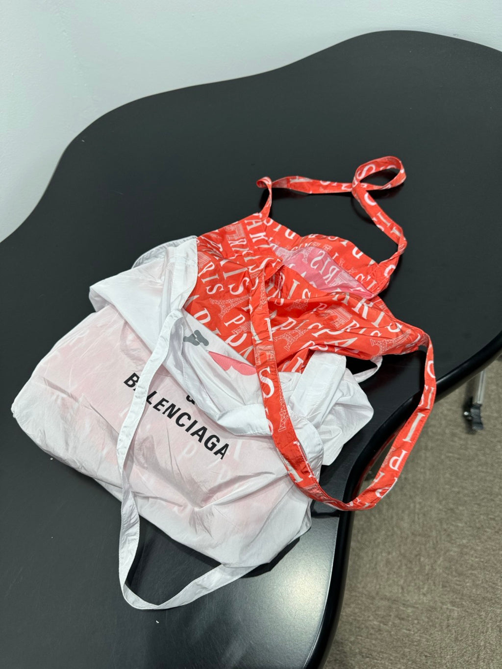 Balenciaga Souvenir Shop Bags #378452
