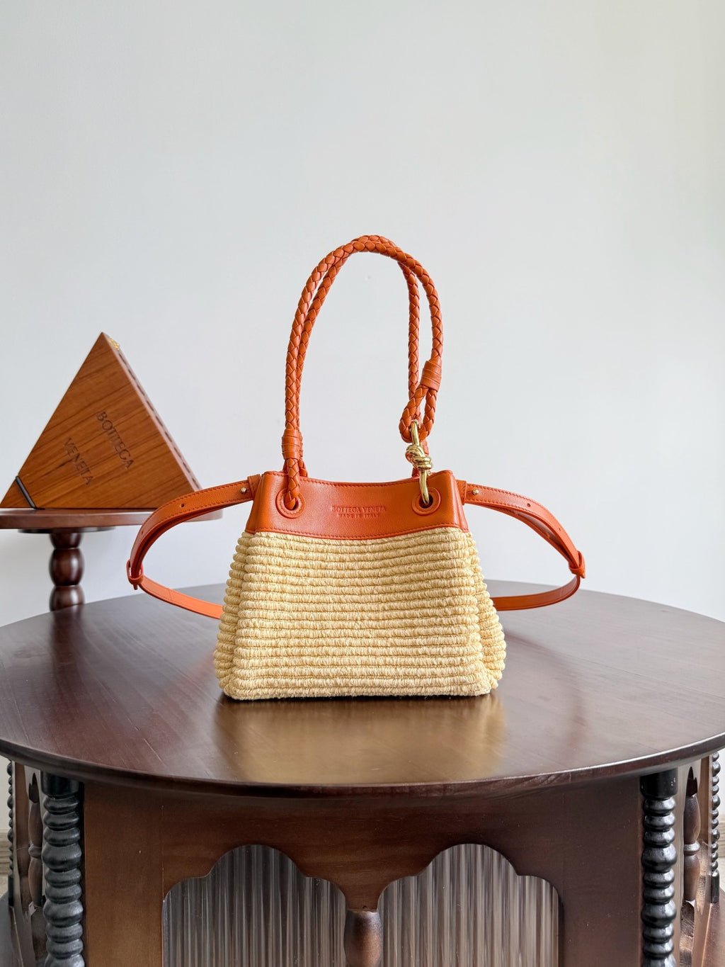 Bottega Veneta Small Parachute Women's Adjustable Detachable Shoulder Strap Raffia And Leather Shoulder Bag Handbag Bags #77633
