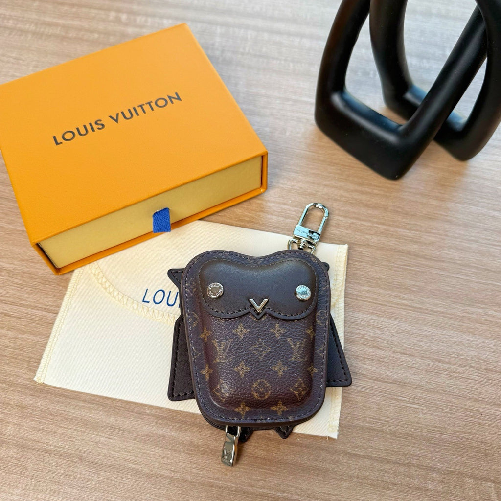 Louis Vuitton Lv Owl Headphones Bag Keychain Pendant Fashionable Exquisite Bag Pendant Monogram Mini Bag Accessory M03442 #195328