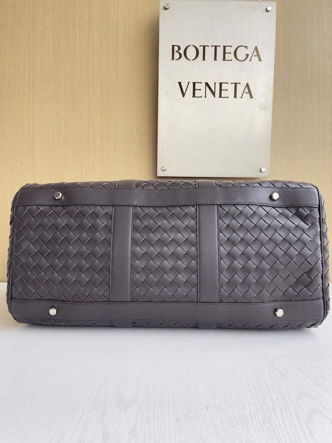 Bottega Veneta Intrecciato Men's Solid Color Adjustable Detachable Shoulder Strap Woven Calfskin Travel Bag #77472