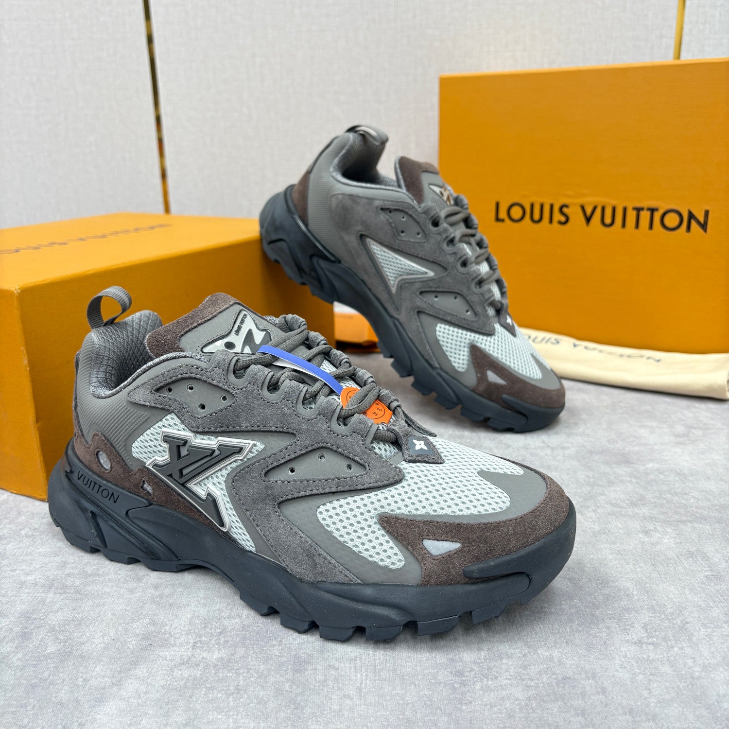 Louis Vuitton LV RUNNER TATIC Men's And Women's Spring/summer Casual Round Toe Lace Up Floral Logo Low Top Casual Sneakers Shoes #78323