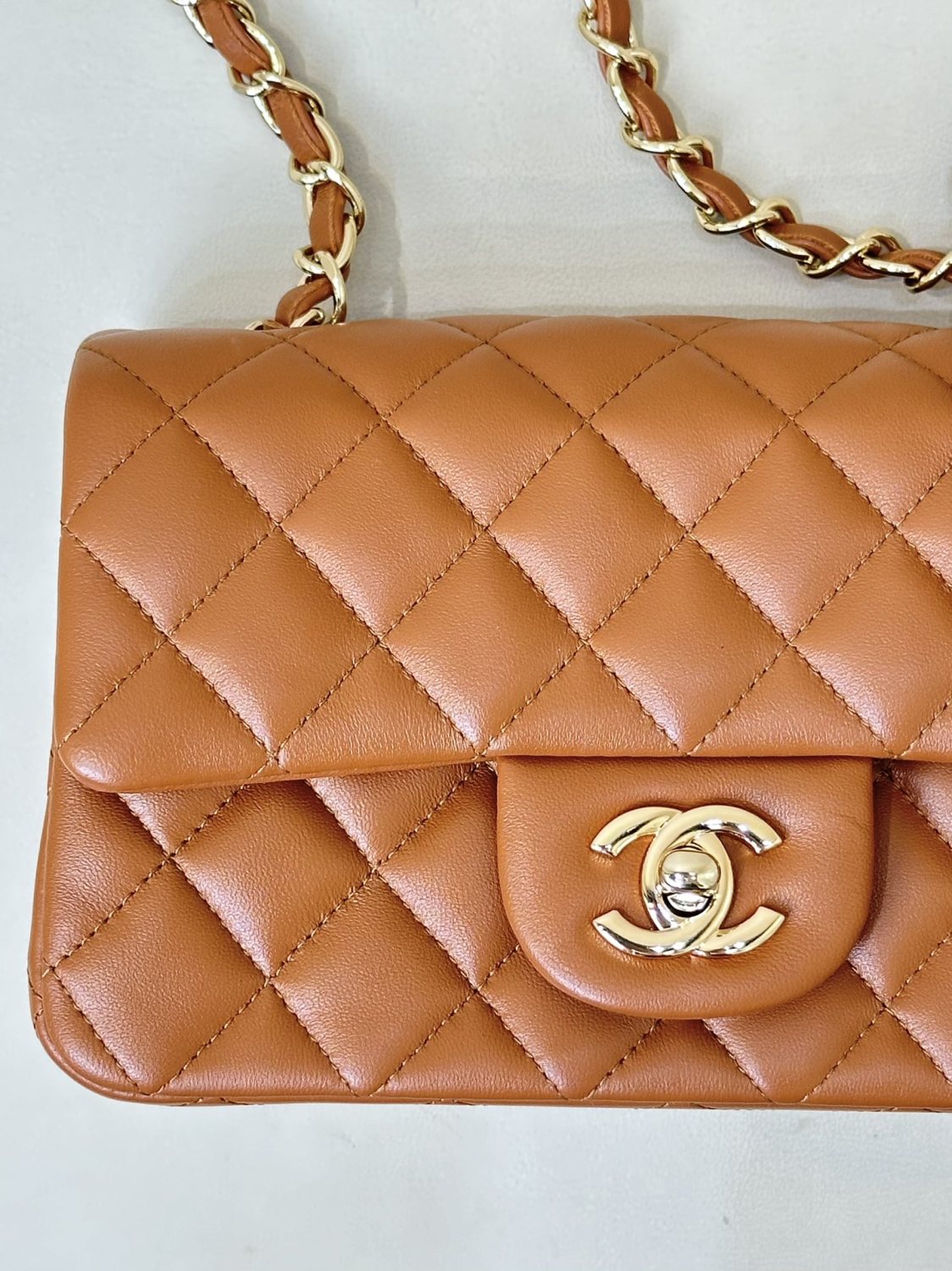 Chanel Women's Solid Color Classic Metal Chain Leather Flap Bag. Shoulder Bag Crossbody Bags #78116