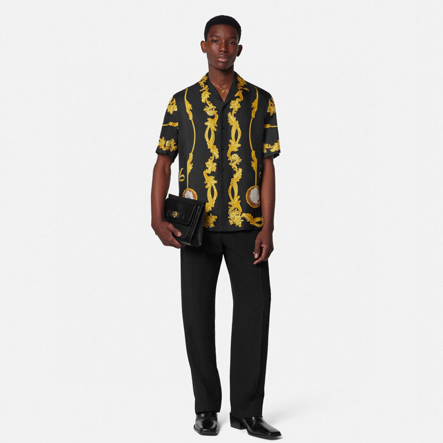 Versace Men's Medusa Cameo Printed Silk Luxury Black Gold Suit Fashion Spring Summer Trend Shirt Shorts Suit Set Ngvp #1728